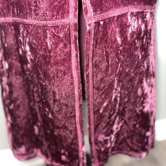Goth J. Jill Burgundy Crushed Velvet Skirt Size 4P - Picture 4 of 5